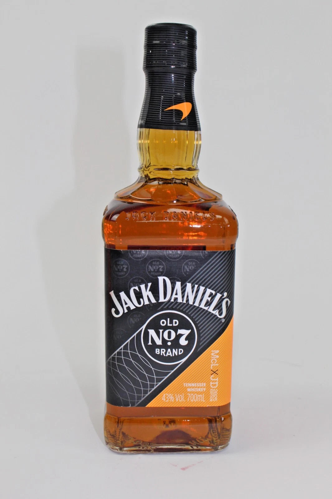 Jack Daniels Whiskey Mclaren Formula 1 edition gift set with a free giftag